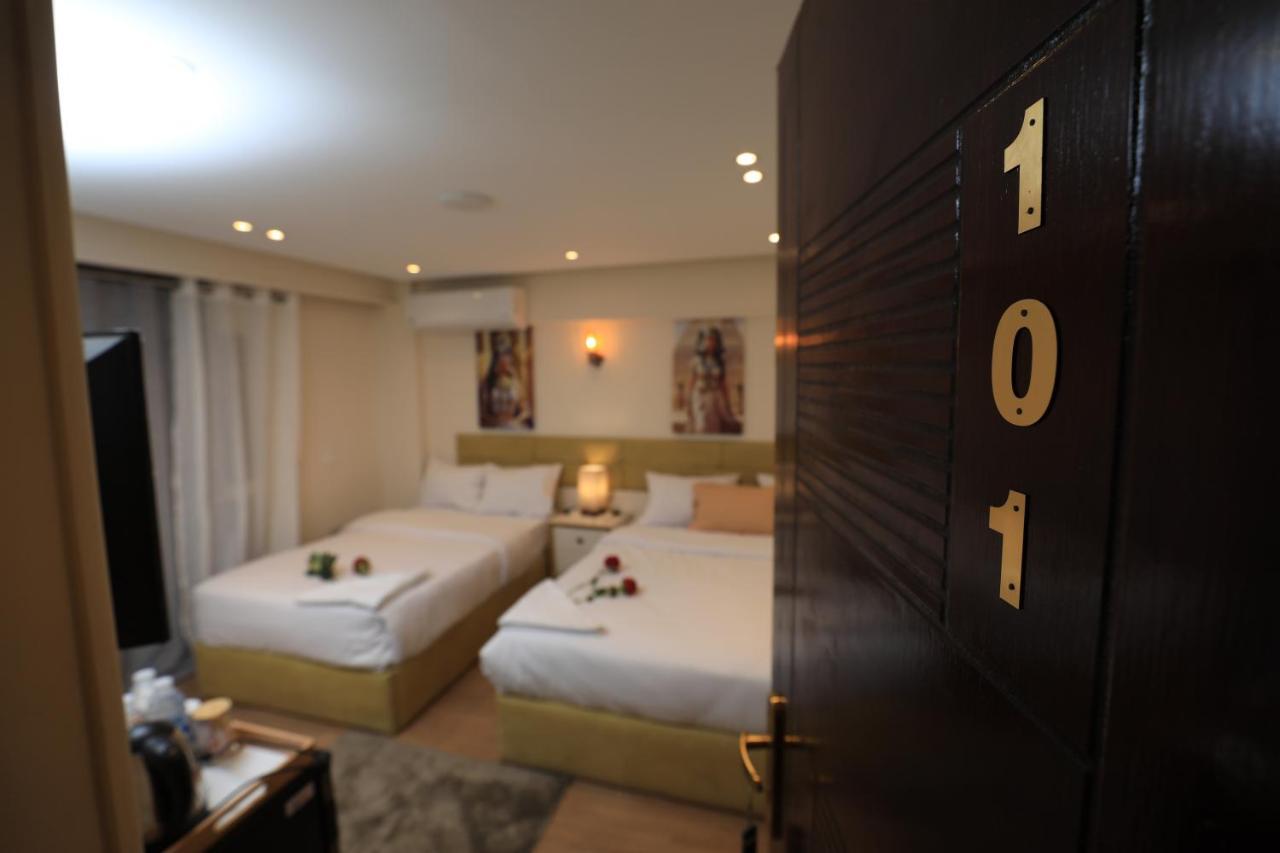 Pyramids Heart Hotel Kafret el-Gabal エクステリア 写真
