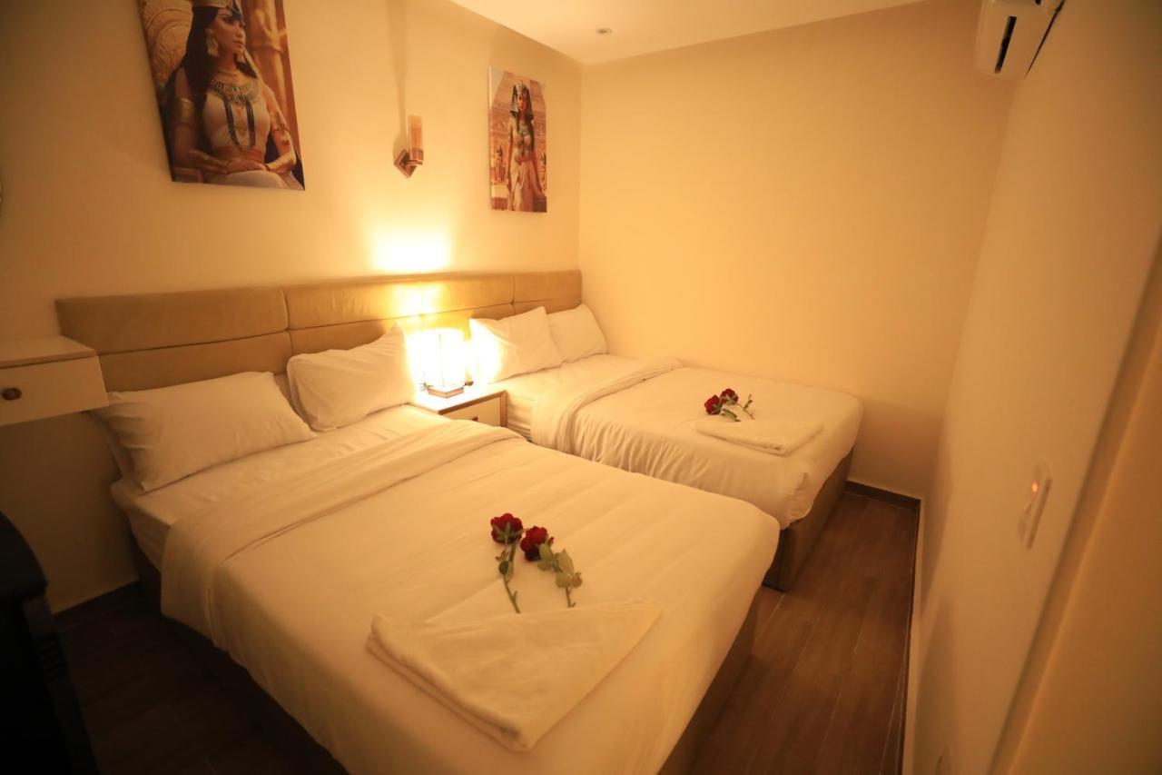 Pyramids Heart Hotel Kafret el-Gabal エクステリア 写真