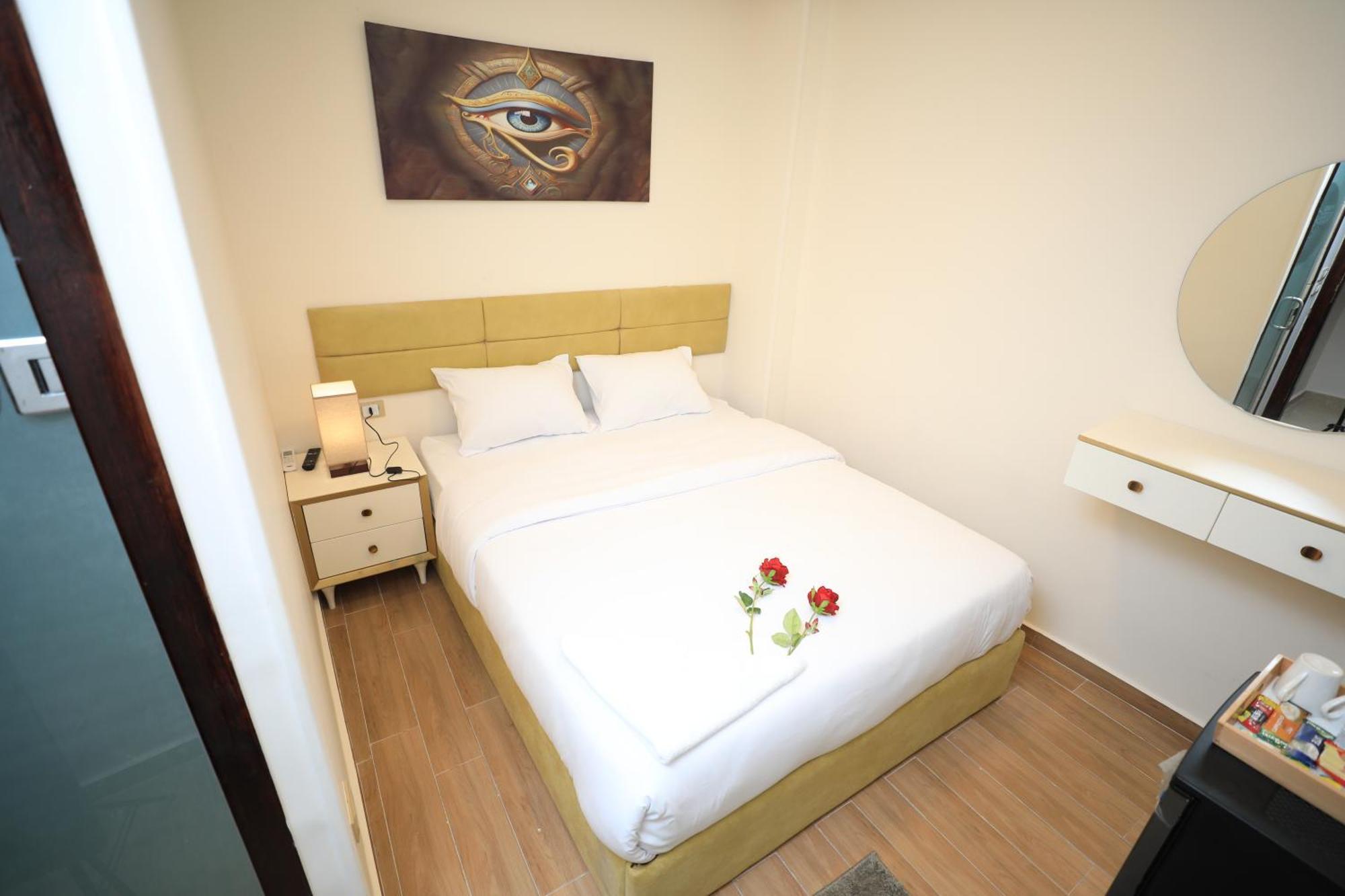 Pyramids Heart Hotel Kafret el-Gabal エクステリア 写真
