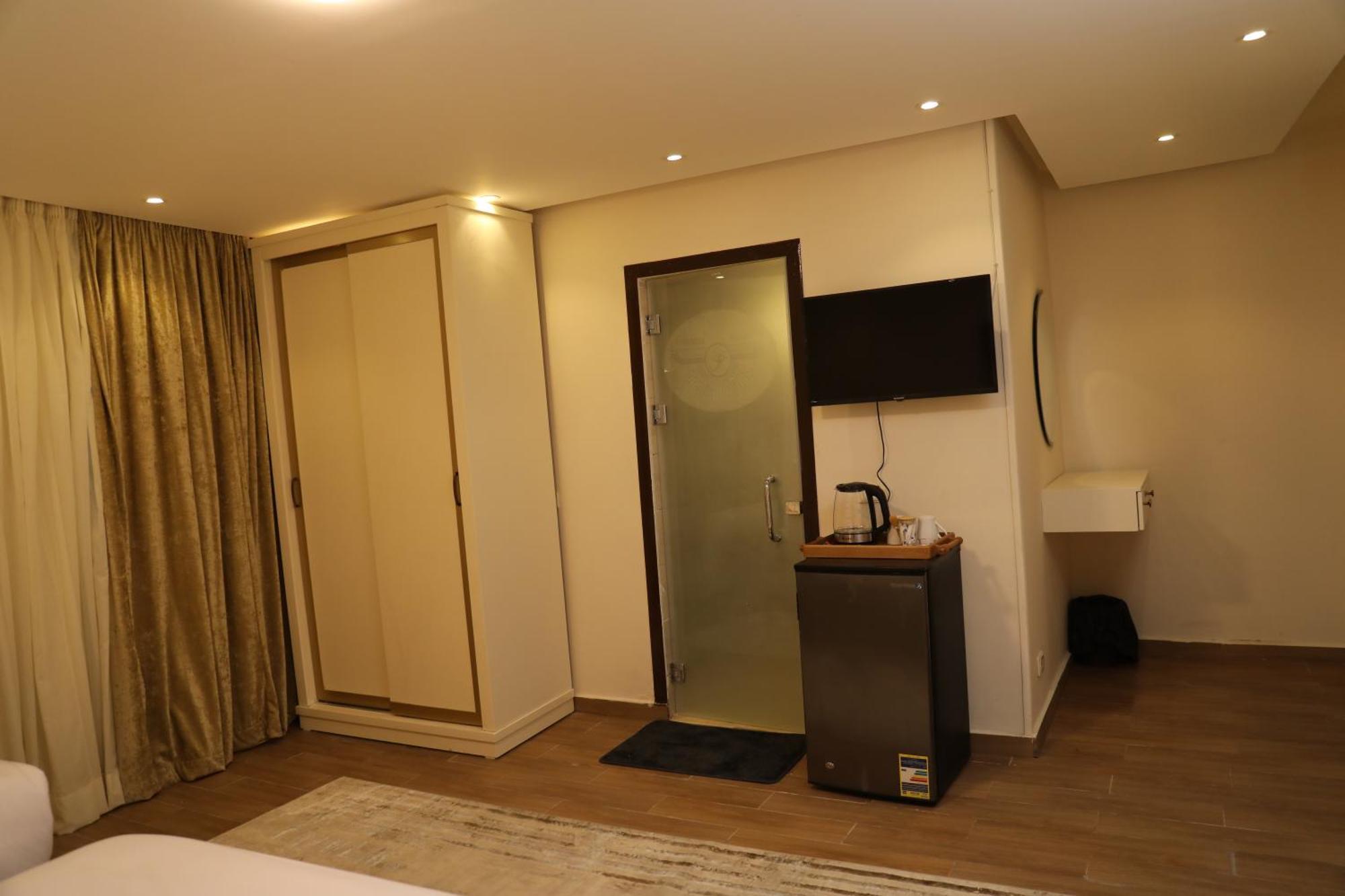 Pyramids Heart Hotel Kafret el-Gabal エクステリア 写真