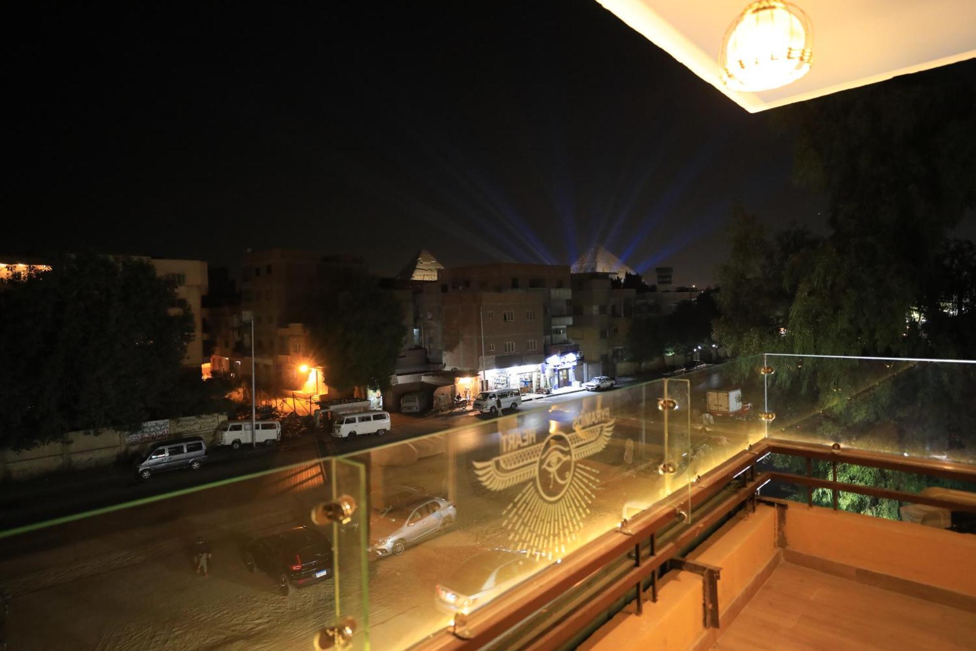 Pyramids Heart Hotel Kafret el-Gabal エクステリア 写真