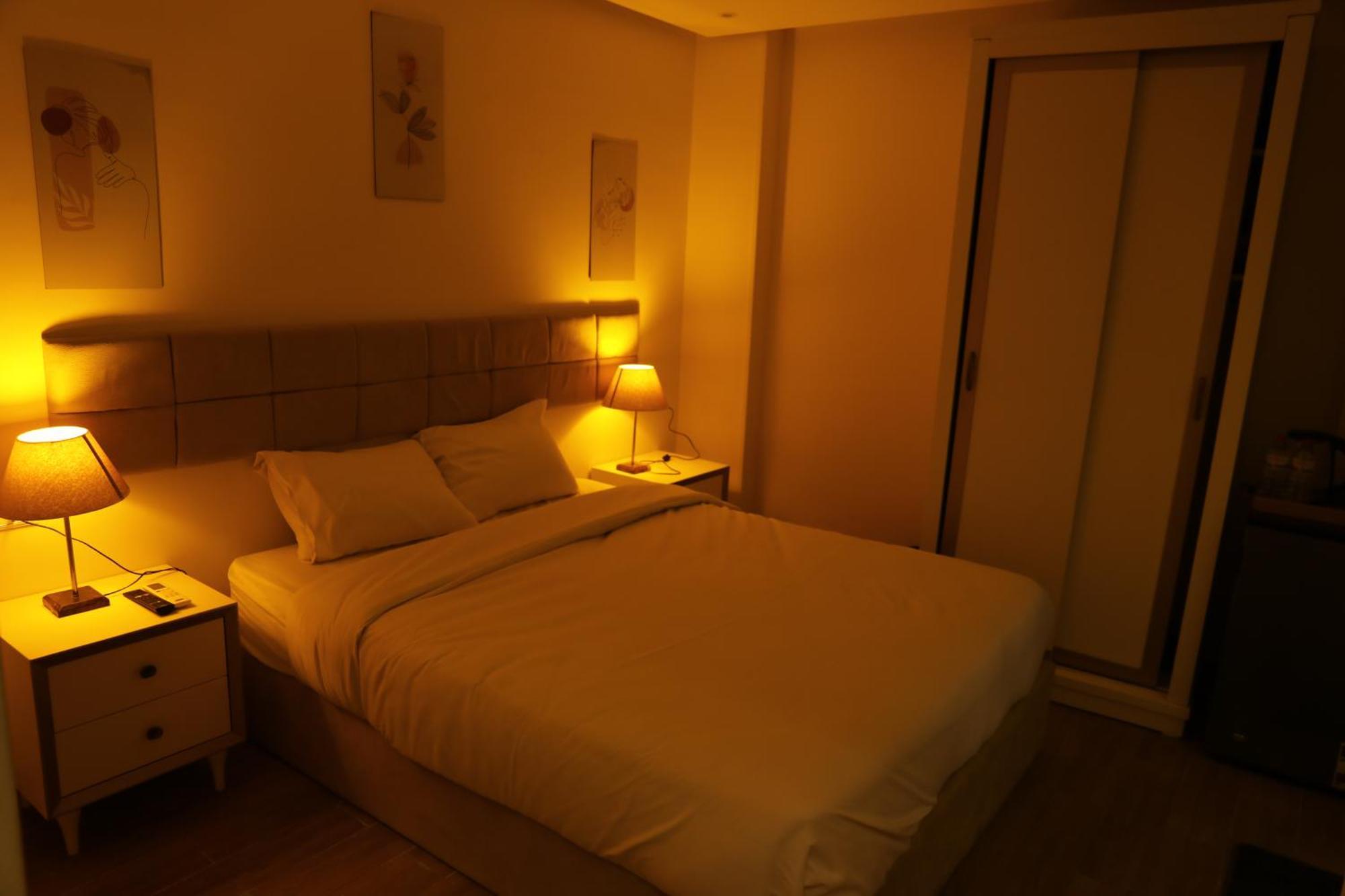 Pyramids Heart Hotel Kafret el-Gabal エクステリア 写真