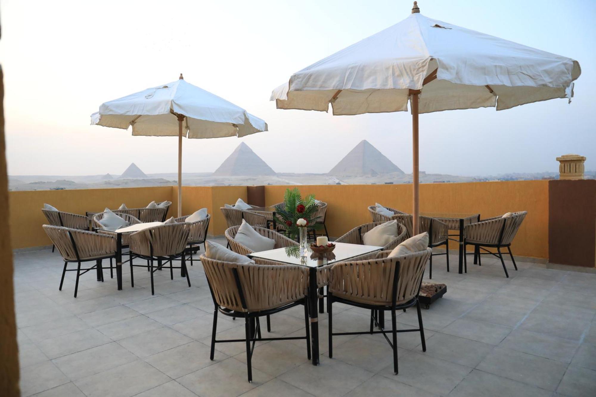 Pyramids Heart Hotel Kafret el-Gabal エクステリア 写真